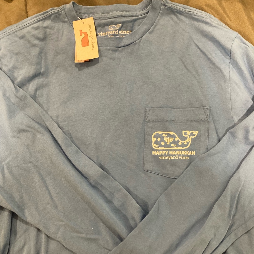 NWT Vineyard Vines Hanukkah Shirt